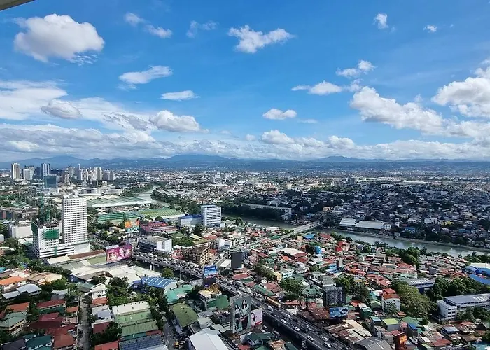 A Cozy 2 Bedroom In Metro Manila